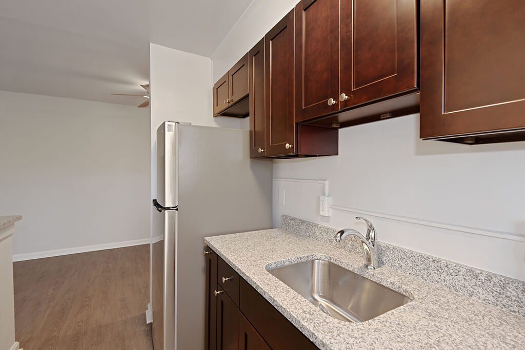 South Pointe Apartments 1, 2 & 3 Bedroom Apartments in Temple Hills, MD